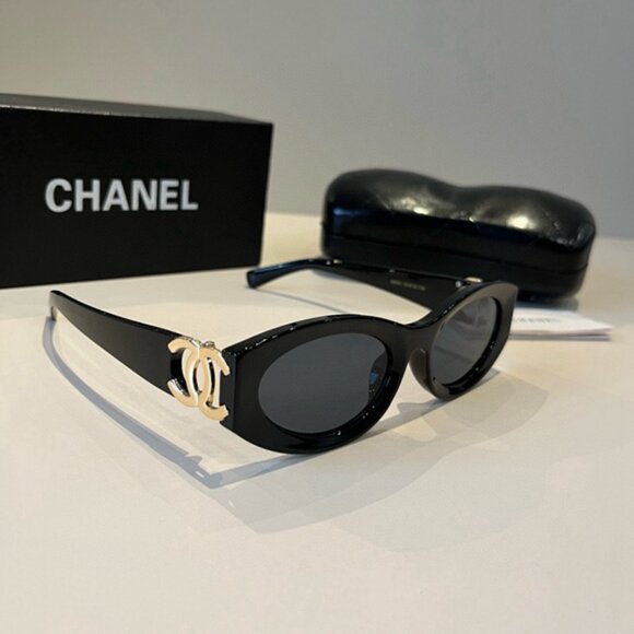 CHANEL Women's Black Oval Sunglasses - Picture 1 of 7